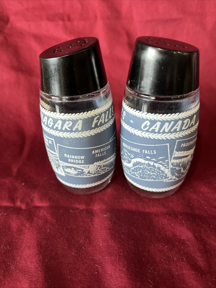 Vintage Niagara Falls Souvenir Salt & Pepper Shakers Glass Black Plastic Tops