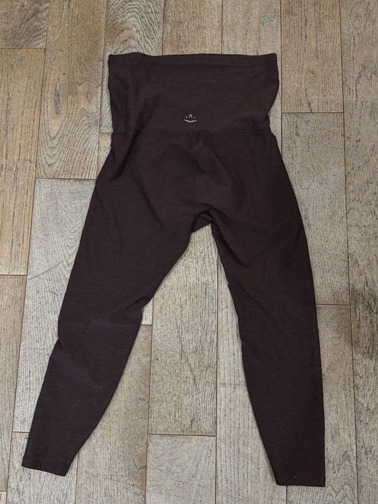 Beyond  The Bump Yoga dark brown maternity leggings Sz XL