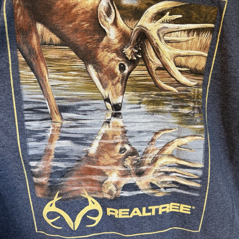 Realtree Deer Reflection T-Shirt Mens Large Heather Grey Hunting Antlers Graphic