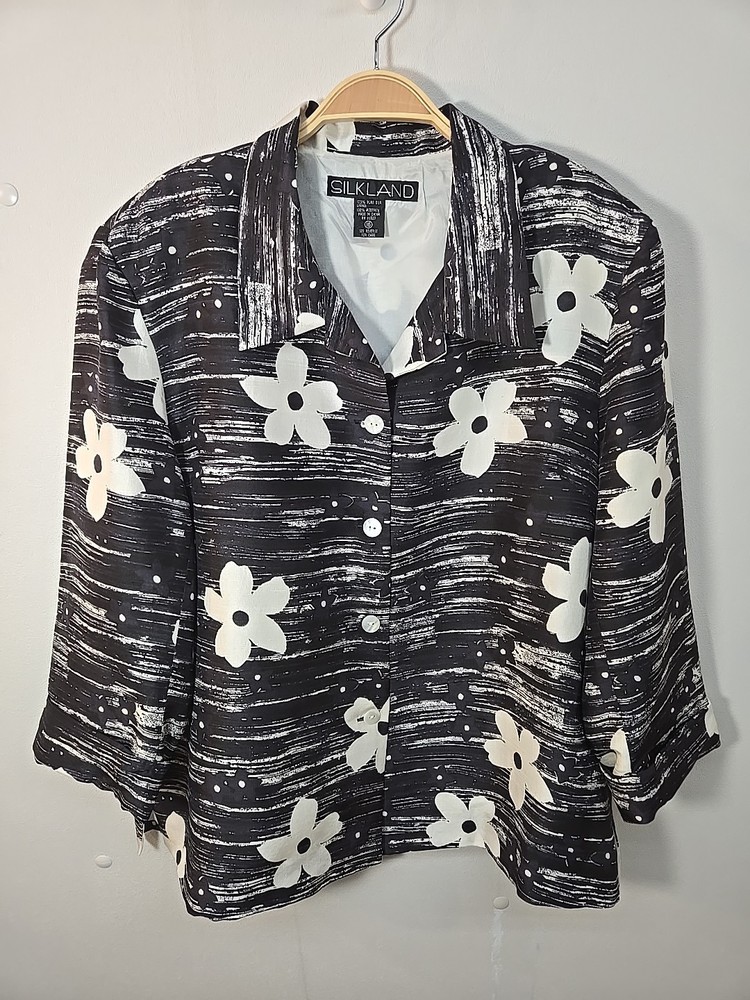 Silkland 100% Pure Silk Button Front Blouse Size 16 Black Floral 3/4 Sleeve