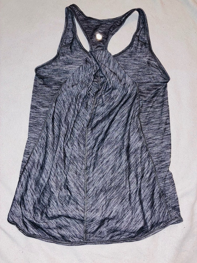 Lululemon Women's Gray Racerback Stretch Scoop Neck Sleeveless Athletic Tank