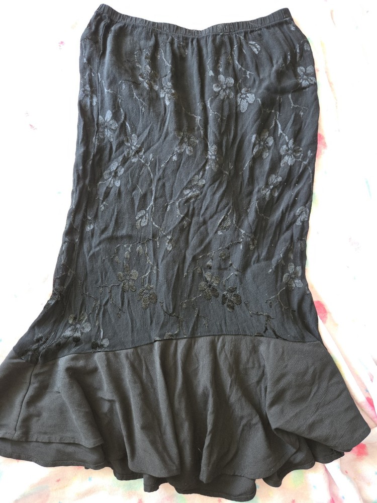 Spencer Alexis Maxi Skirt L Black Floral  Flounce Hem Whimsigoth Grunge Y2K USA