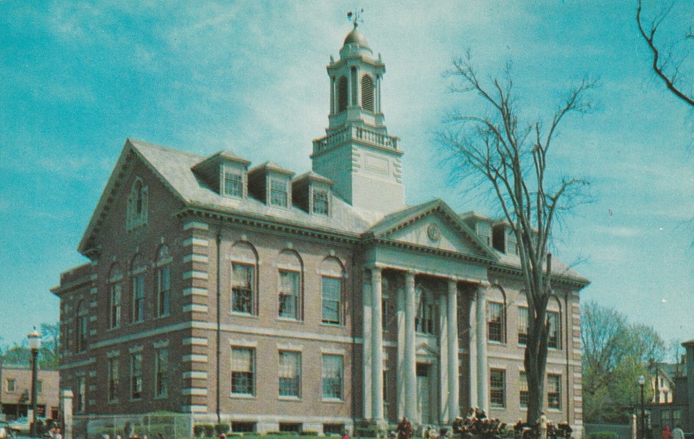 Vintage Rhode Island Chrome Postcard Newport The Court House