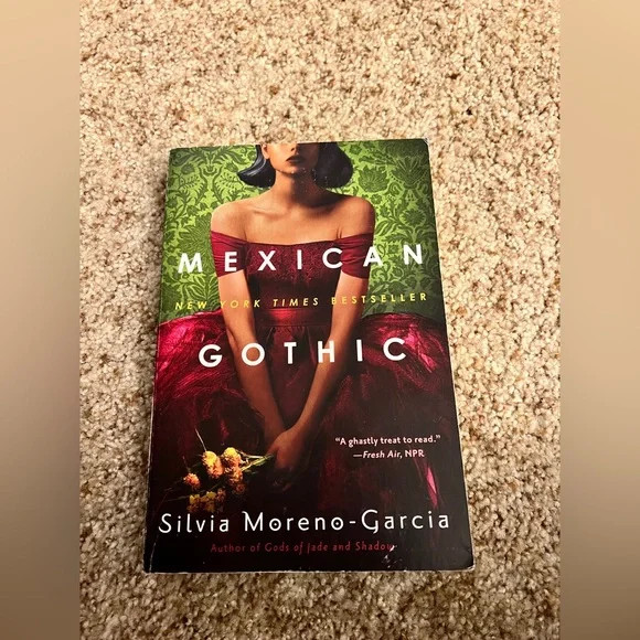 Mexican Gothic by Silvia Moreno-Garcia (2021, Trade Paperback)