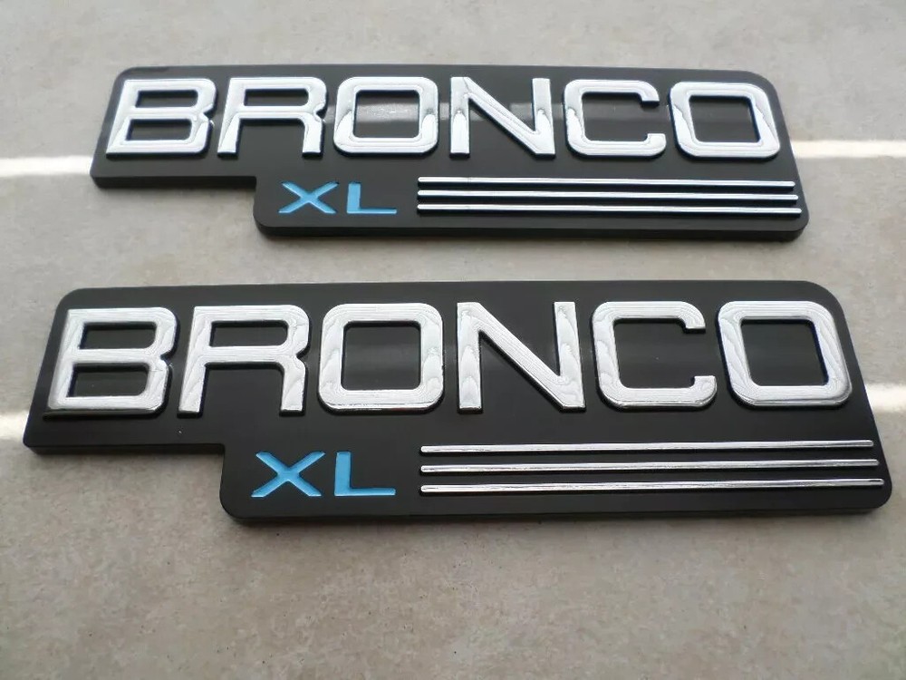 92-96 NEW Ford Bronco XL Emblem F4TB-16B114-KA Logo F4TZ16720 Decal Badge Set