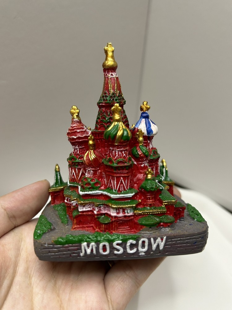 Red Square Russia Tourist 3D Souvenir Office Desk Table Ornament Decoration Gift