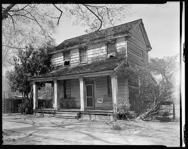 Photo:Georgetown South Carolina 1936 House Porch Historic Home Trees