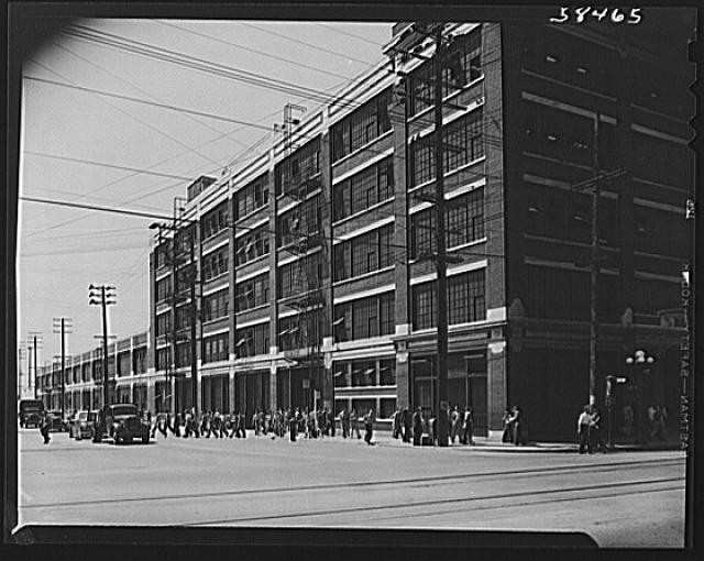 Photo:Burbank California Lockheed Aircraft Corporation Factory 1940s
