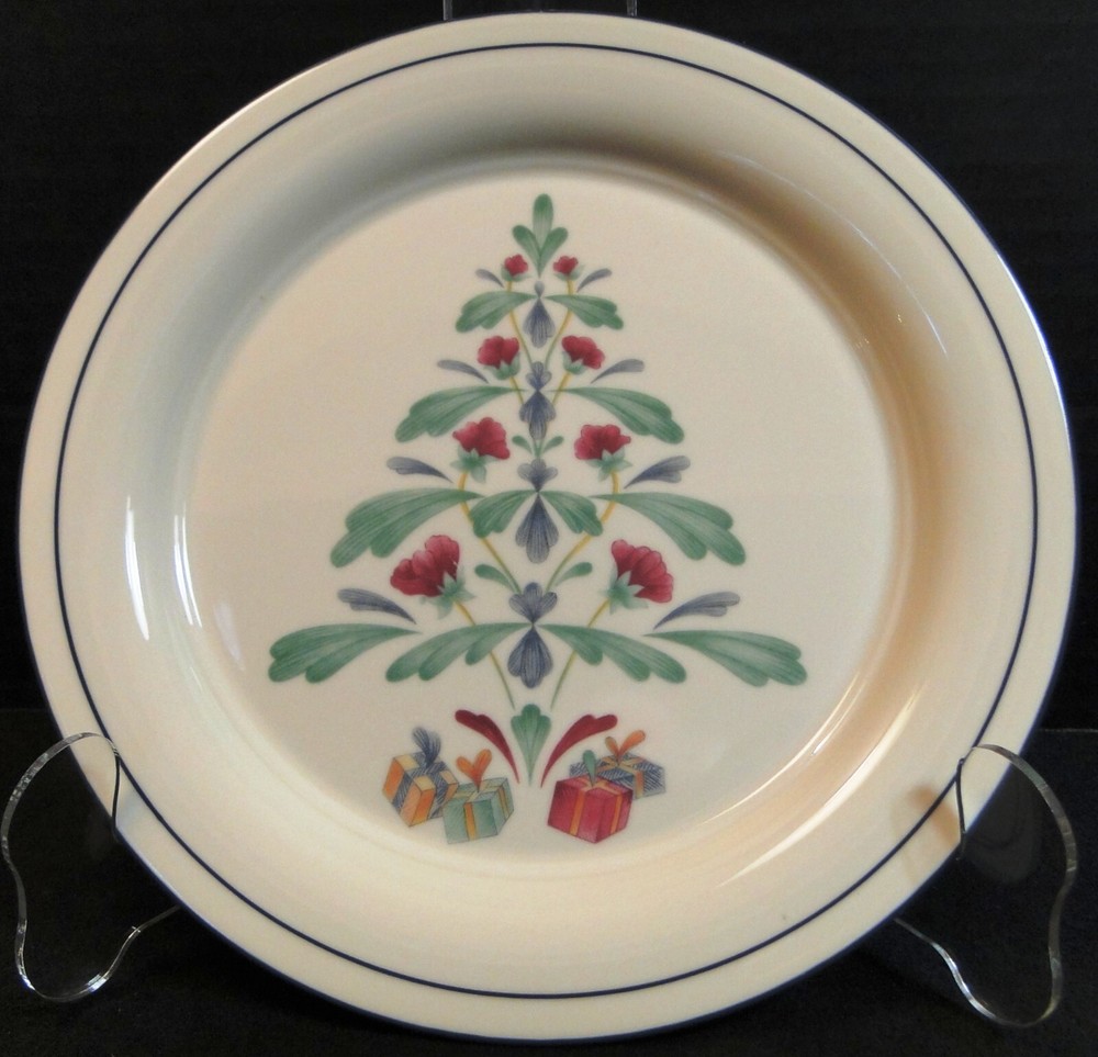 Lenox Chinastone Poppies on Blue Christmas Accent Salad Plate 8 3/8