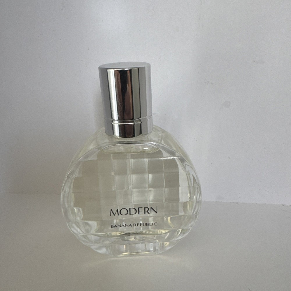 Modern Womens Eau De Parfum Perfume Spray By Banana Republic 3.4 Fl Oz 100 ml