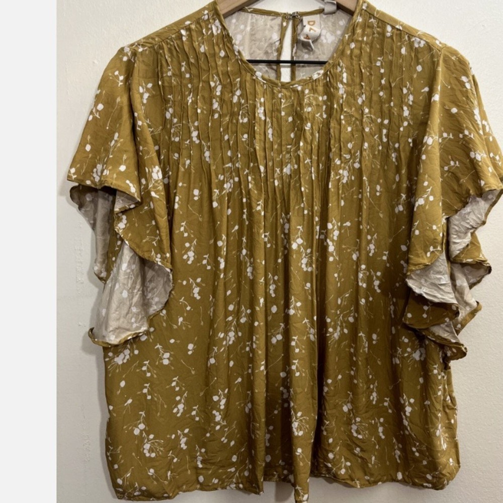 Silk Boho Floral Blouse with Pleats and Flutter Sleeves