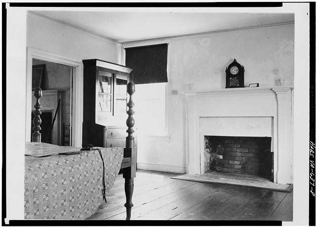 Photo:Southwest Room First Floor Mantel Fireplace Interior 1900s