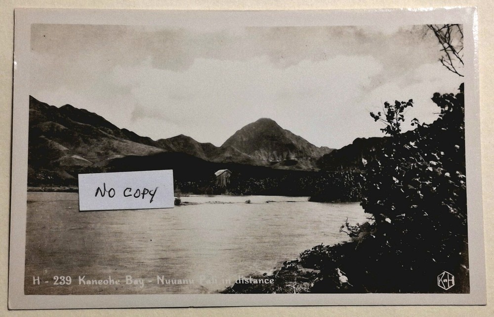 1940's Kaneohe Bay Oahu Nu'uanu Pali in Distance H-239 TH Hawaii RPPC