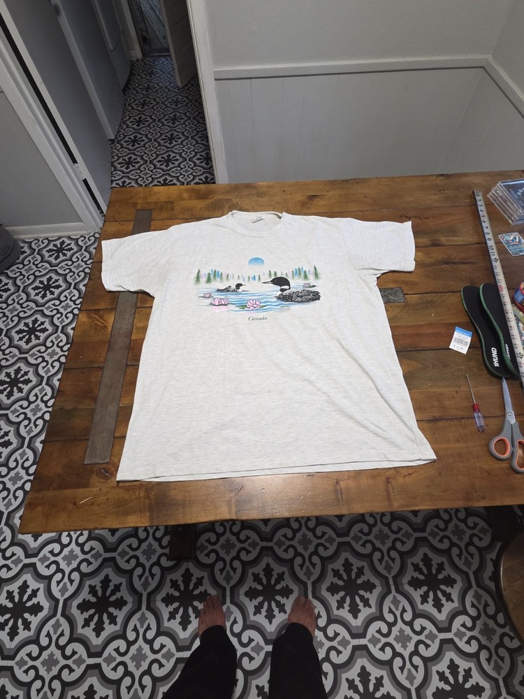 Vintage 90s Canada Loon T-Shirt XXL Grey Nature Wildlife Souvenir Graphic Tee