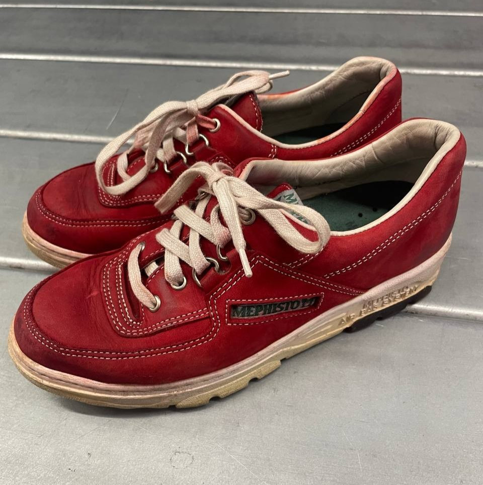 Mephisto Match Runoff Air Jet Shoes Womens 7 Red Leather Rare Sneaker