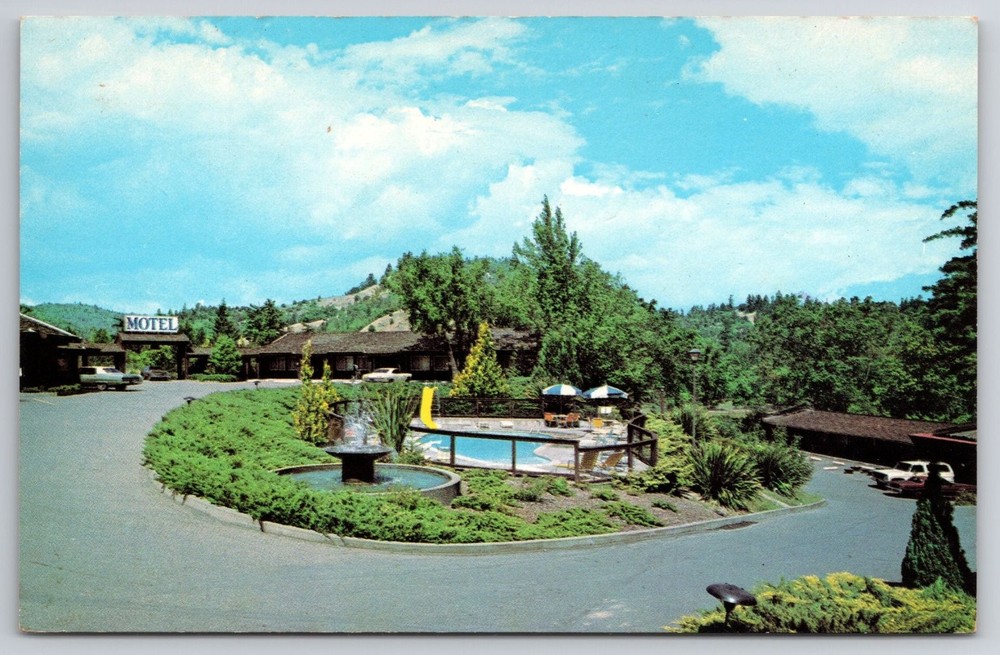 Sherwood Forest Motel Garberville California CA Pool Fountain Postcard