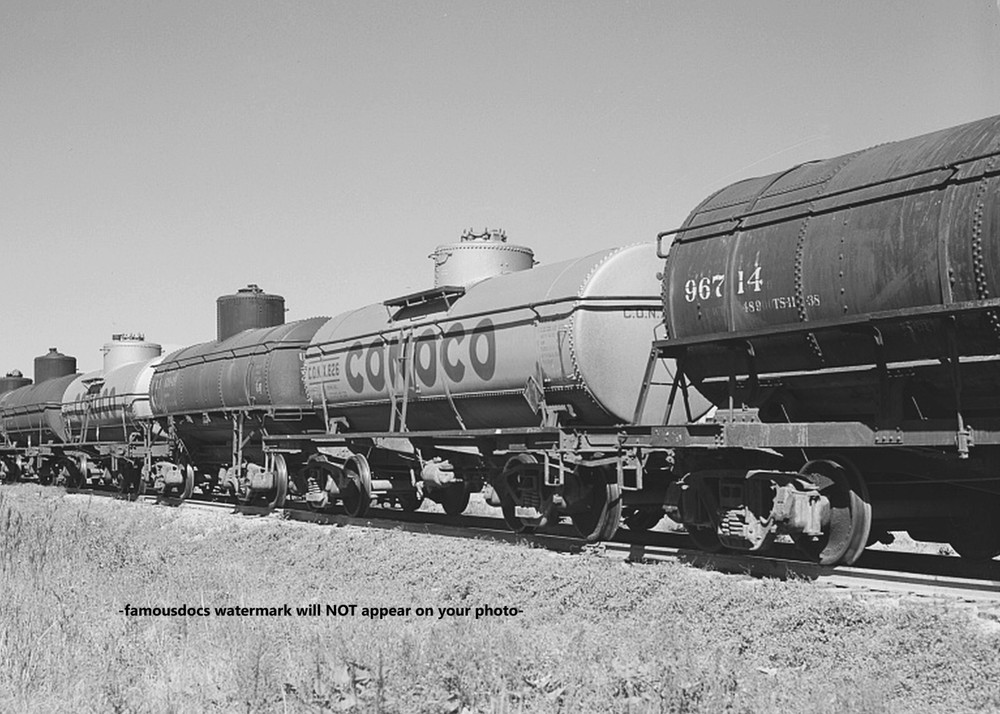 1941 Railroad Oil Tanker Cars PHOTO Freight Train Wichita Kansas