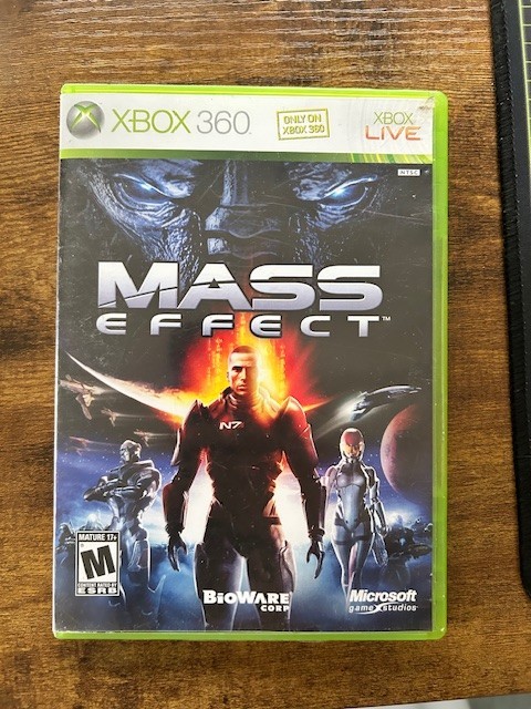 Mass Effect - (Microsoft Xbox 360, 2007) - M17+ - Xbox Exclusive -Good Condition