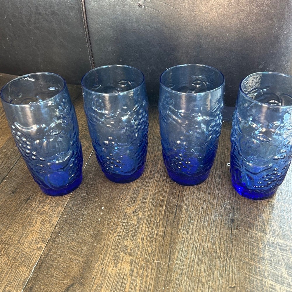 Libbey Cobalt Blue Glass Fruit Harvest Tumblers Set of 4 Highball Glasses 6in