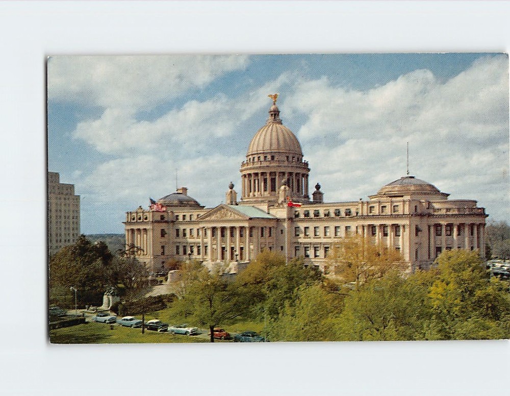 Postcard State Capitol Jackson Mississippi USA