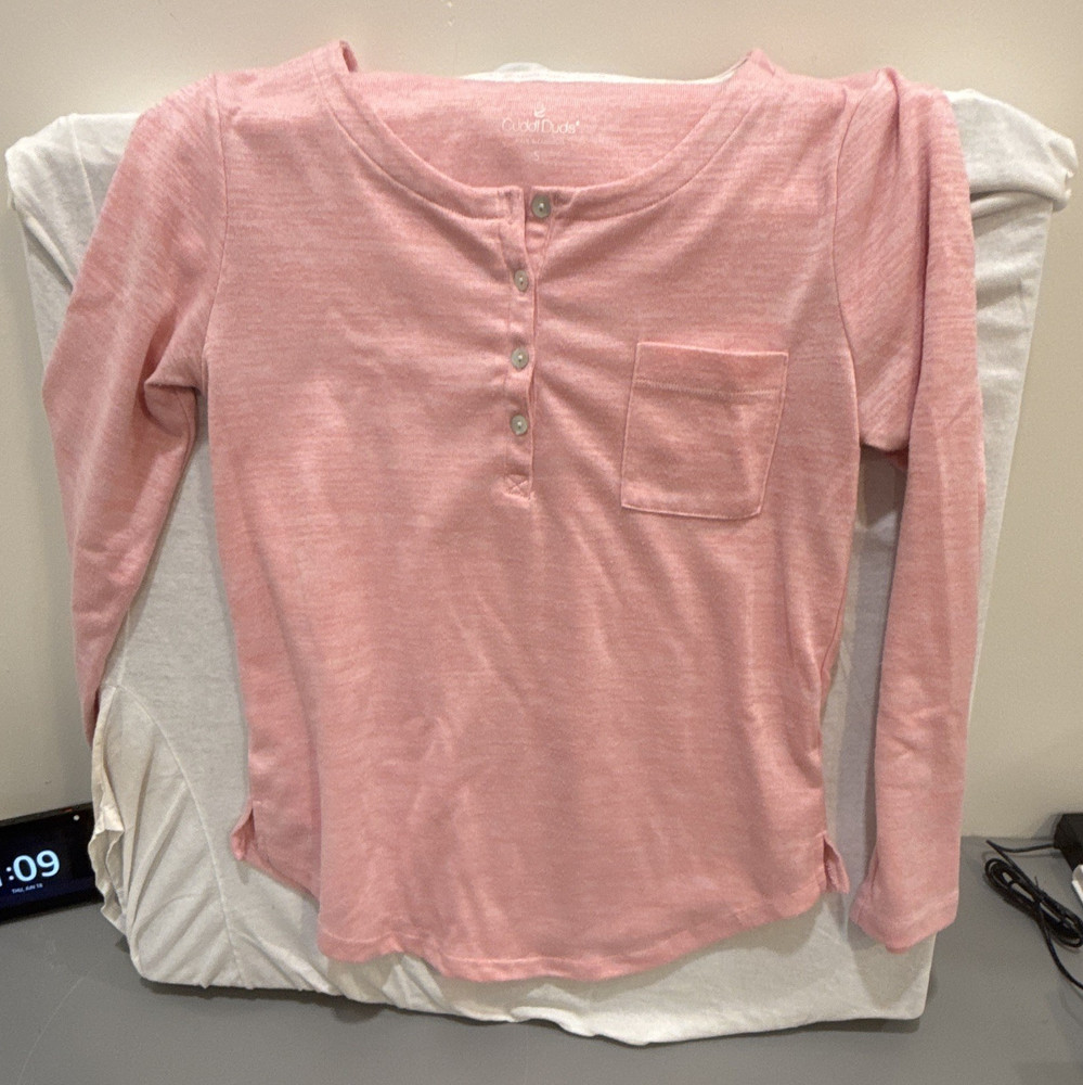 Cuddl Duds Women's Solid Pink Knit Henley Button Long Sleeve Top Regular S