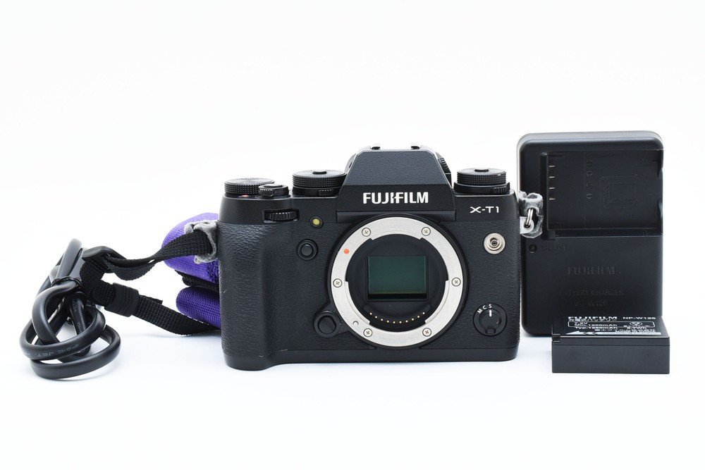 [MINT w/Battery,Strap] Fujifilm X-T1 Mirrorless Digital Camera Black From JAPAN