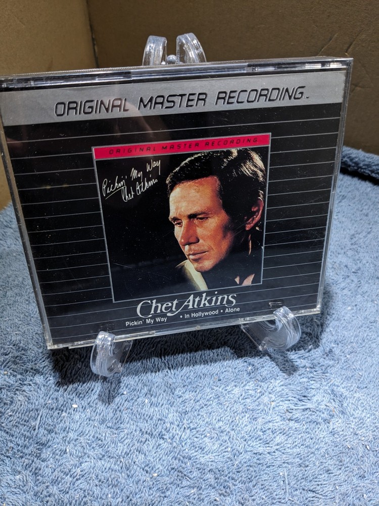 Chet Atkins Mobile Fidelity MFSL Original Master 2 CD Pickin Way Hollywood Alone