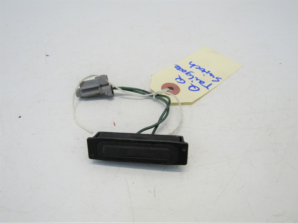 NISSAN QASHQAI 2007-10 TAILGATE RELEASE SWITCH 90602JD00B                  #7051