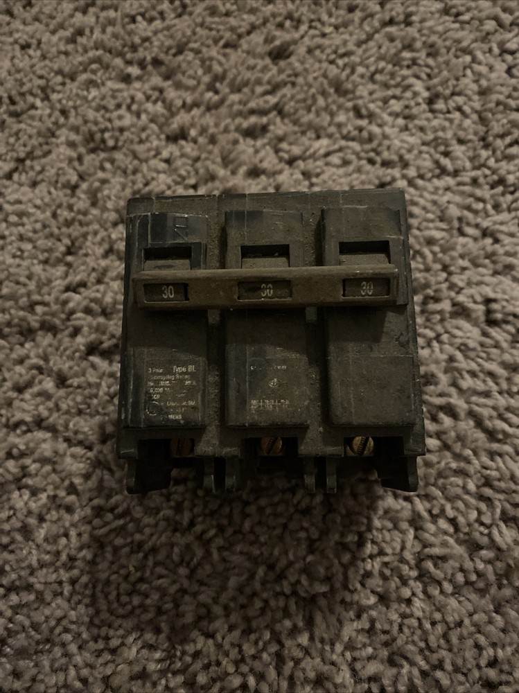 Siemens B330 30 A 3-Pole 240 V Circuit Breaker