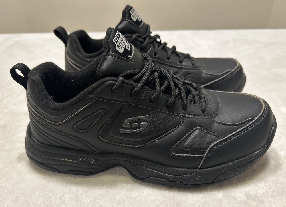 Skechers Work Shoes Women Size 7 Black Memory Foam Relaxed Fit Slip Resistant