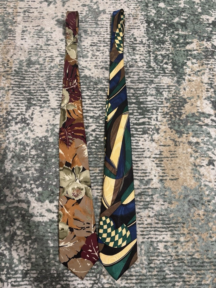 Lot Of 2 Vintage Neck Ties