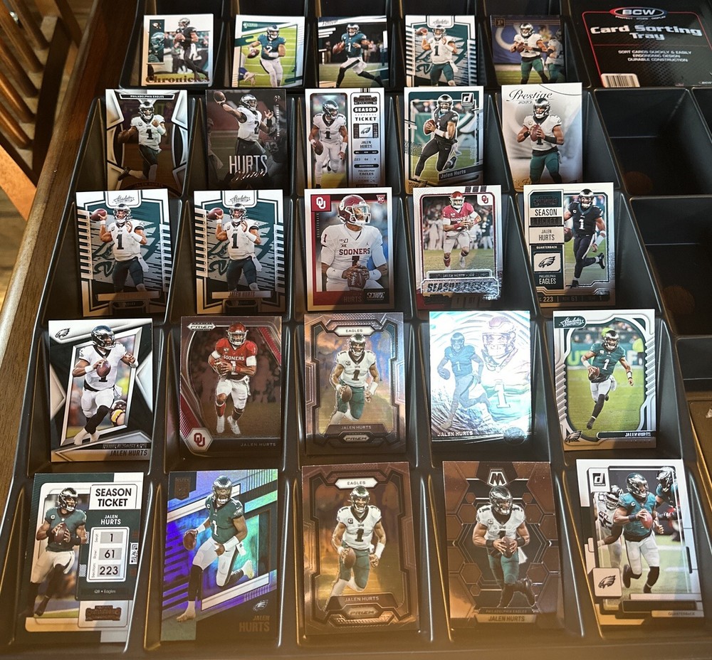 Jalen Hurts 25 Card Lot Score RC Prizm Prestige Panini Philadelphia Eagles RC