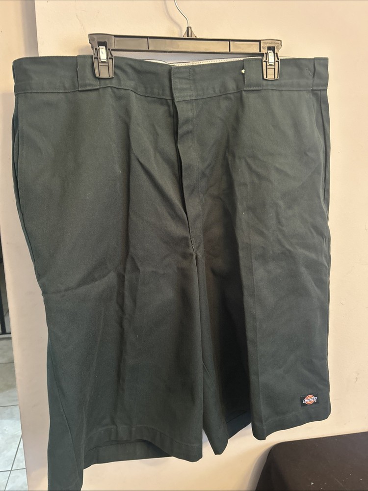 Men’s Green Dickies Work Shorts Cargo Pockets Size 42