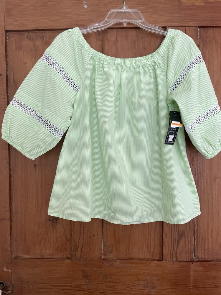 Crown & Ivy NWT Green White Stripe Crochet Lace Top Size Small Women’s