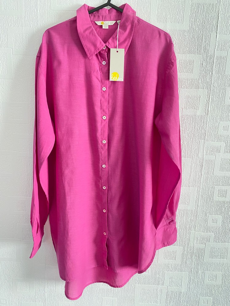 Boden   purple holiday longerline  over shirt   size 6  NEW. relaxed