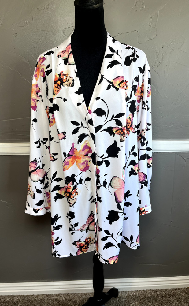 Investments Caroline Women's Size 3X White with Butterflies Sheer Button-up Top