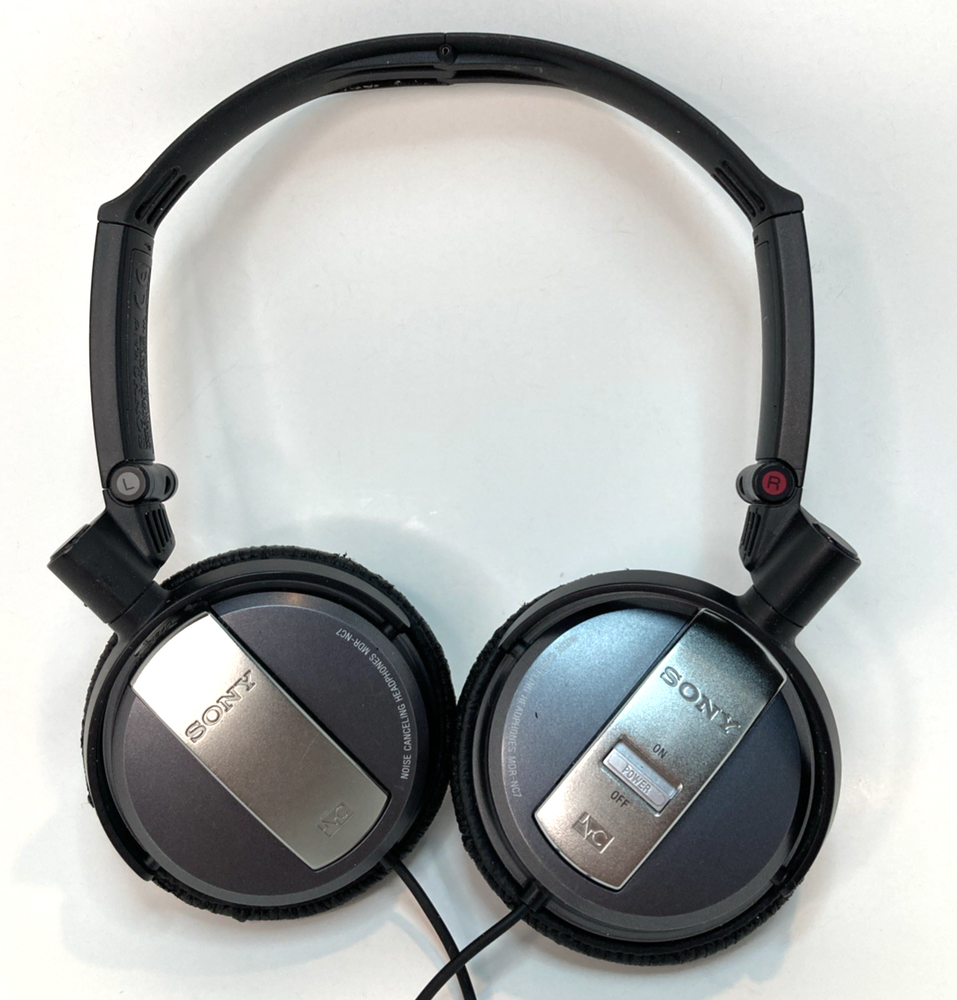 Sony MDR-NC7 Black Noise Canceling Headphones Fully Functional