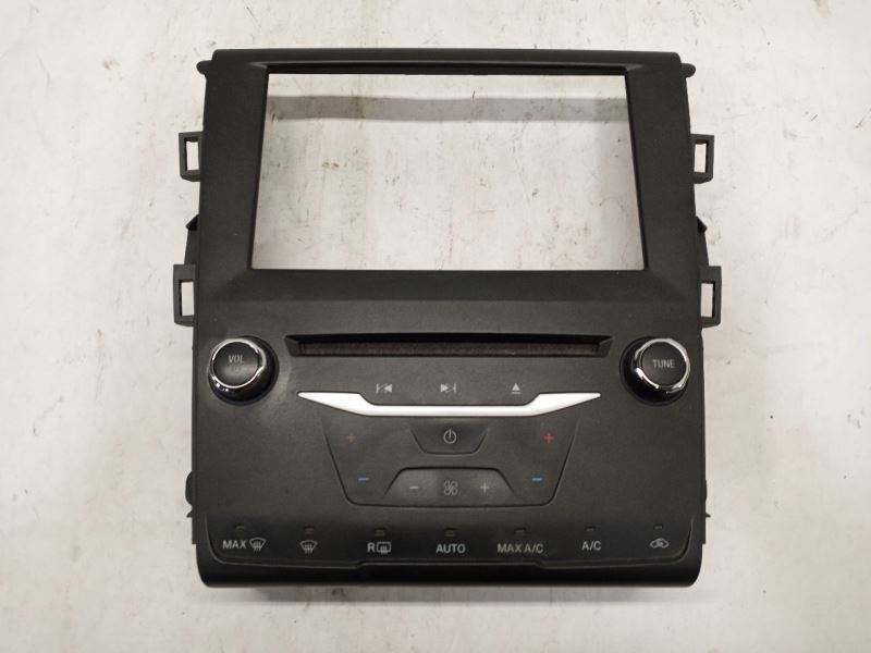 Audio Equipment Radio Control Panel ID DS7T-18E243-EK Fits 13 FUSION 3674643