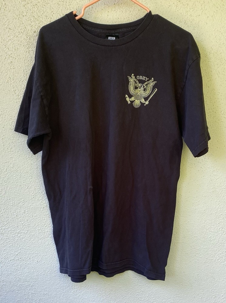 Obey Clothing Eagle Shield Graphic Streetwear T-Shirt Faded Black Size Large