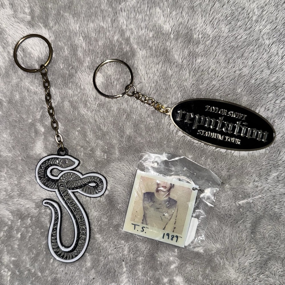 Taylor Swift Reputation Stadium Tour / 1989 World Tour Keychains Lot of 3 NEW!