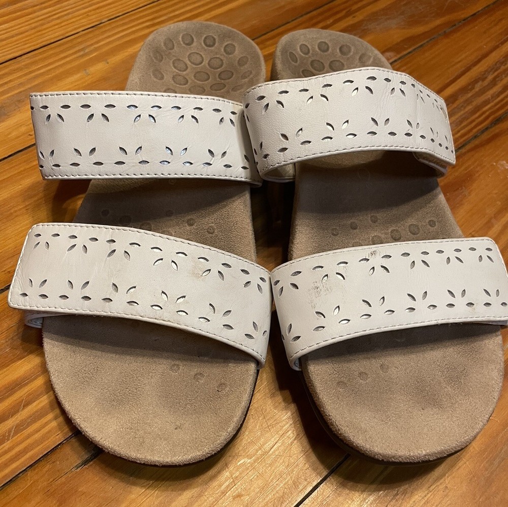 Vionic Randi White Leather Orthotic Sandals Women Size 8 Adjustable Support