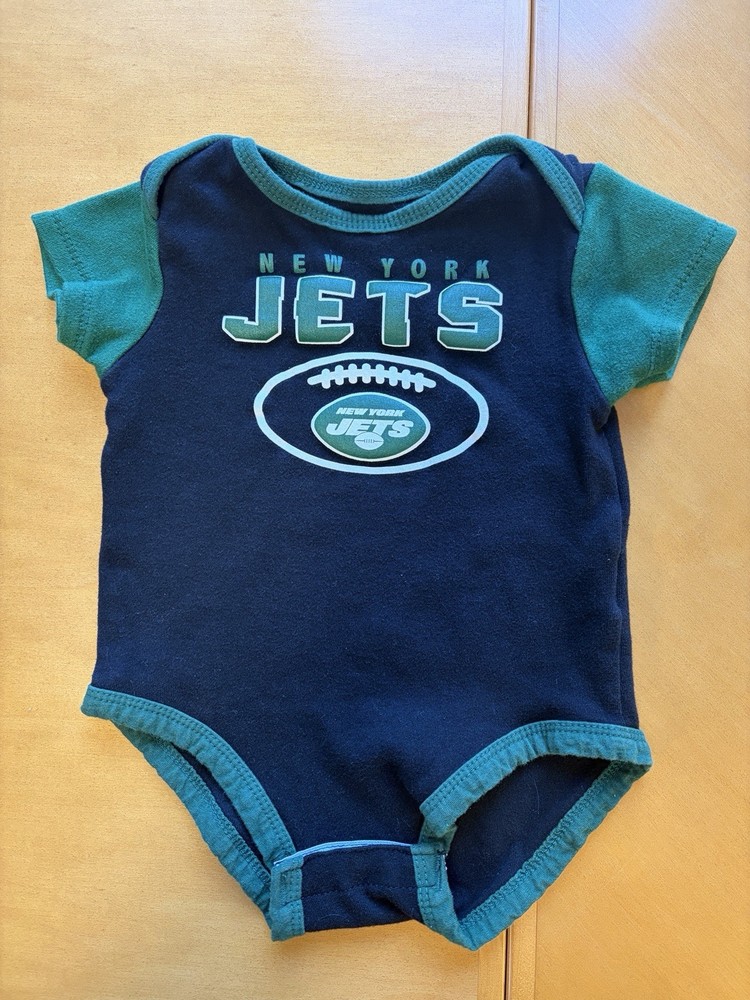 New York Jets Baby One-piece  18M NFL Infant Toddler Bodysuit Green Football