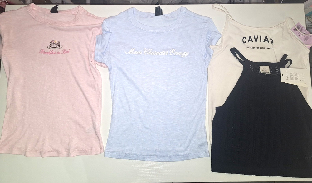 Lot of 4 tops Teens Size XS Shirts
