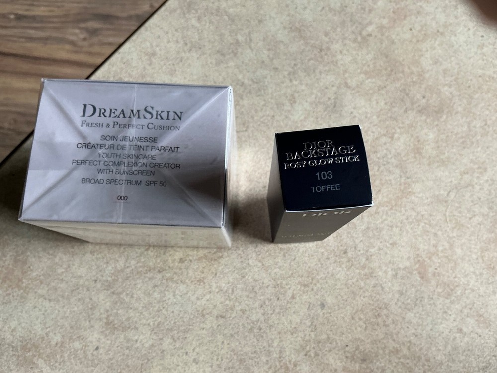 DIOR Dreamskin Cushion Foundation 000 with Toffee Blush Stick