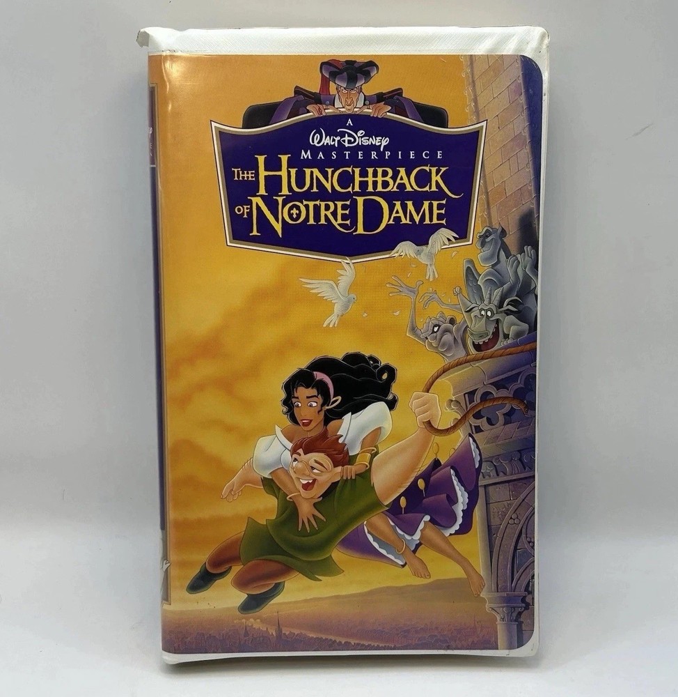 Hunchback of Notre Dame VHS Disney Video Tape Masterpiece Clamshell Nearly New!