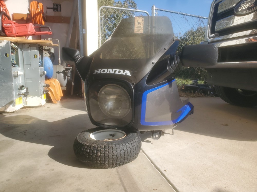 Honda V65 V45 Sabre OEM Hondaline Fairing With Key
