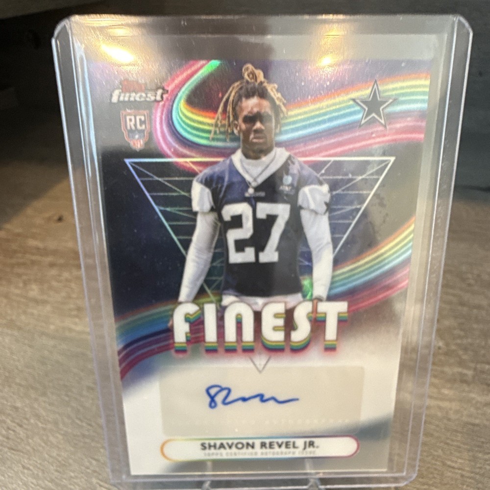 Topps 2025 Finest Football Shavon Revel Jr Rookie Auto Refractor RFA-SRJ