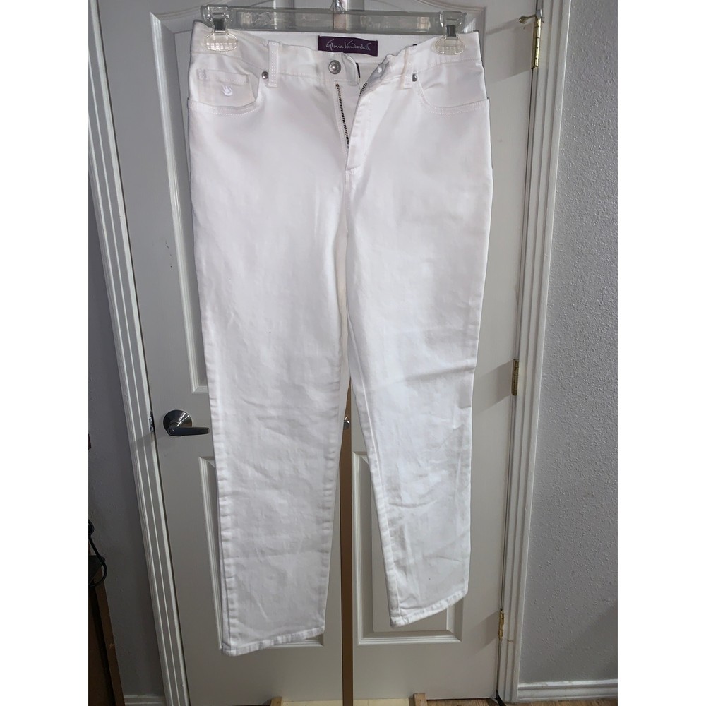 Gloria Vanderbilt Amanda White Jeans Size 6