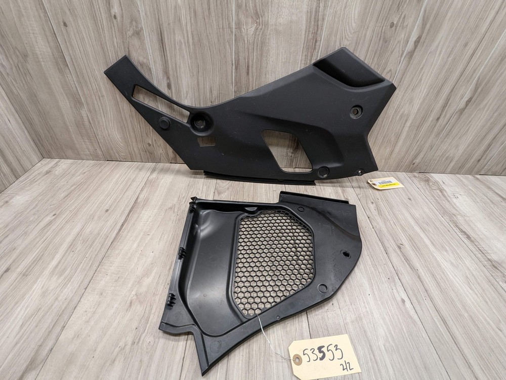 OEM BMW F90 M5 G30 530 540 M550 Front Right Engine Support Sealing Cover Trim