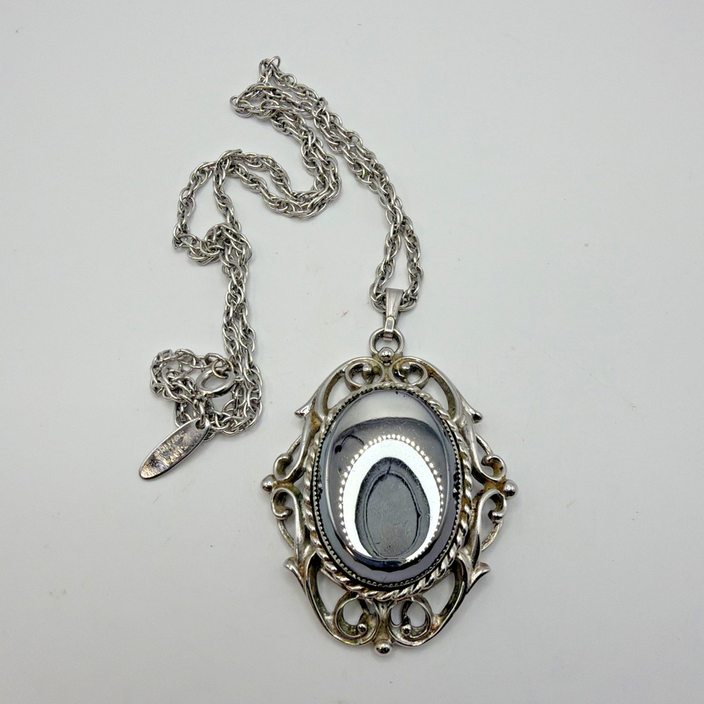 Whiting And Davis Hematite Pendant Necklace Silver Toned